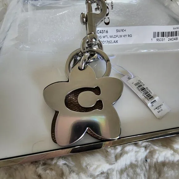NWT Coach Silver Star Key Fob - Picture 4 of 5